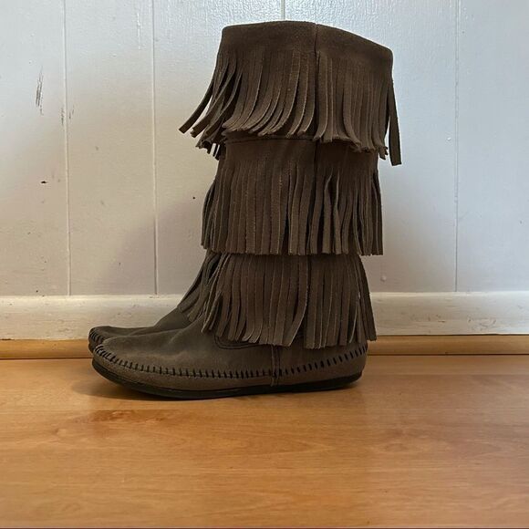 Minnetonka Suede 3 Layer Fringe Boots - Picture 2 of 5